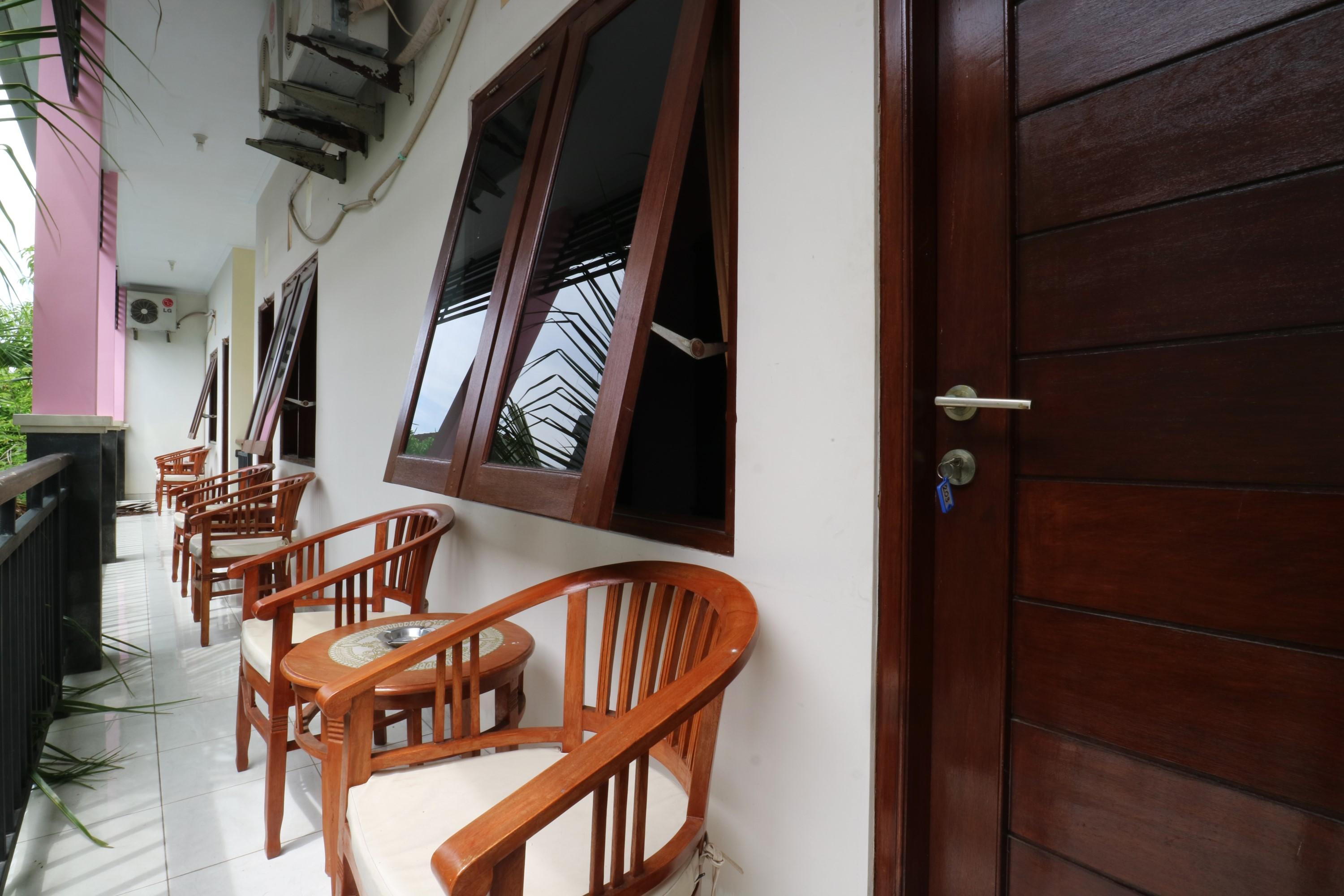 Anantaya Home Denpasar Экстерьер фото
